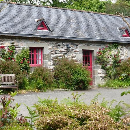 Vila Moulin De Beuzidou Saint-Urbain  Exteriér fotografie